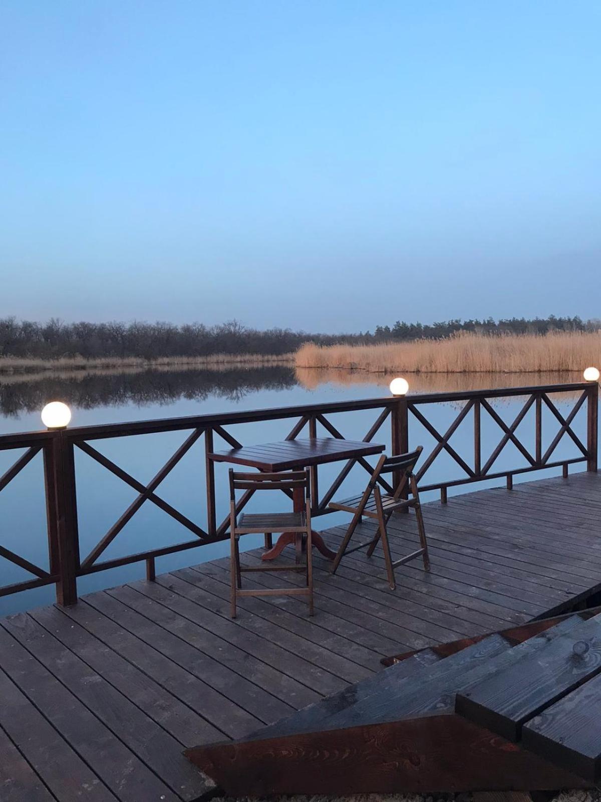 База Відпочинку Шалена Жаба Novomoskovs'k Esterno foto